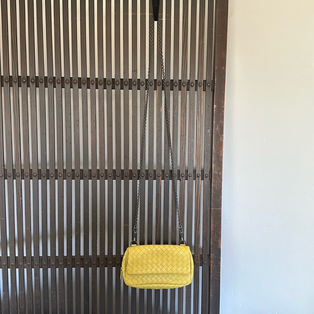 Authentic Bottega Veneta crossbody bag